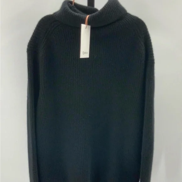 Quince Mongolian Cashmere Women's Black Crew Neck Sweater - Picture 5 of 5